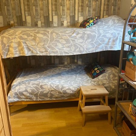 Chambres Chez Nanou Avec Petit Dejeuner Chimay Eksteriør bilde